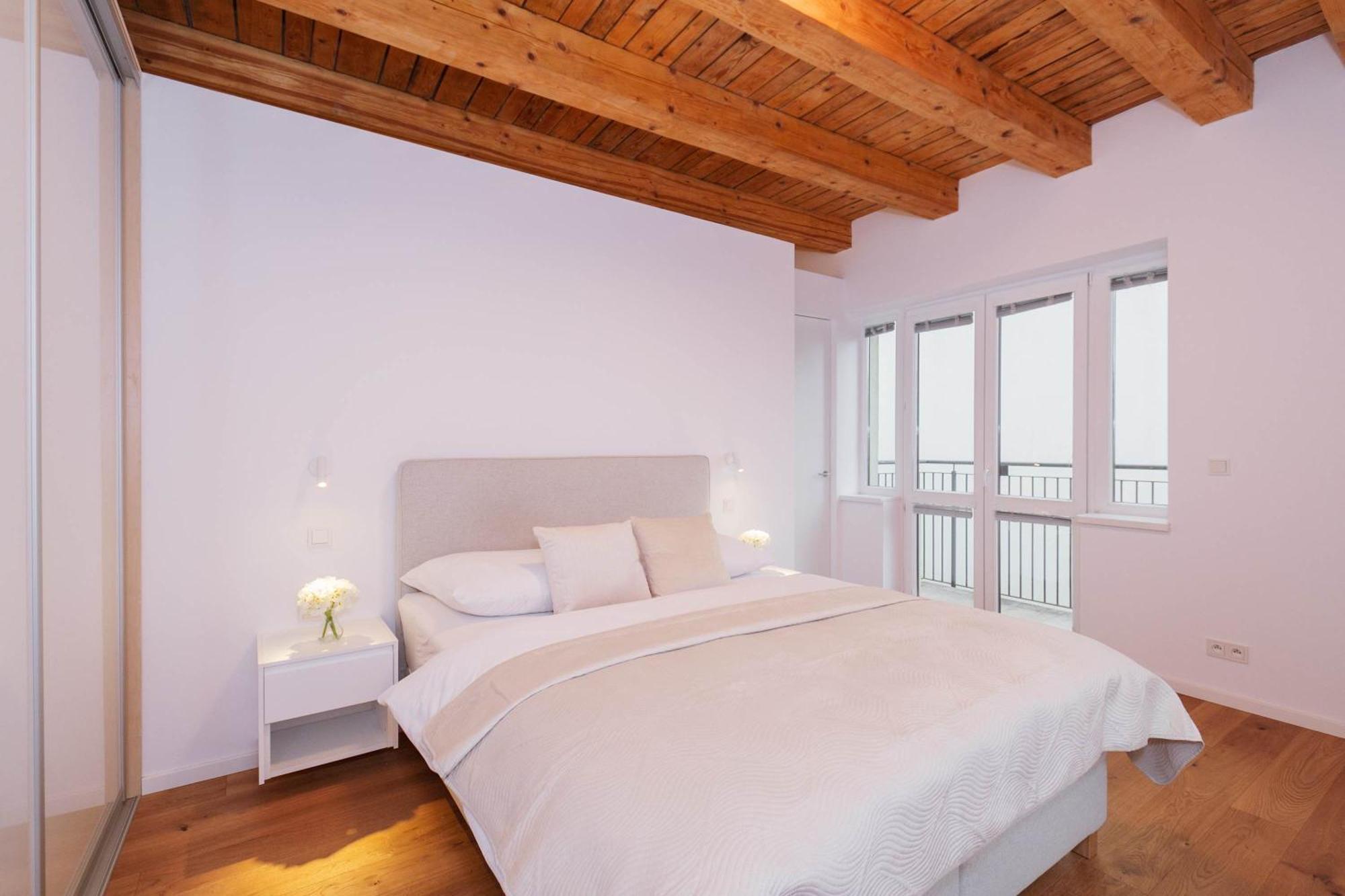 Minimalist Scandi - Cozy & Stylish *